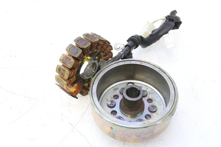 photo de ROTOR STATOR YAMAHA YP MAJESTY 125 (2002 - 2006) - Surface and material condition
