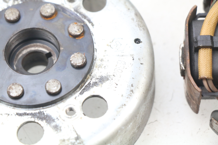 photo de ROTOR STATOR PIAGGIO ZIP 2T 50 (2009 - 2019) - Markings and original references