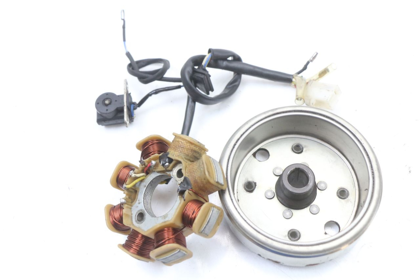 photo de ROTOR STATOR UNIVERSAL BIKE ZN50QT-11B 50 (2018 - 2021) - Main view