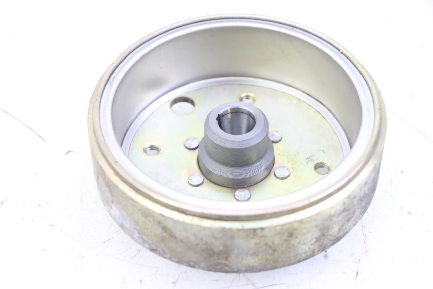 photo de ROTOR PEUGEOT V-CLIC VCLIC 50 (2007 - 2013) - Component detail