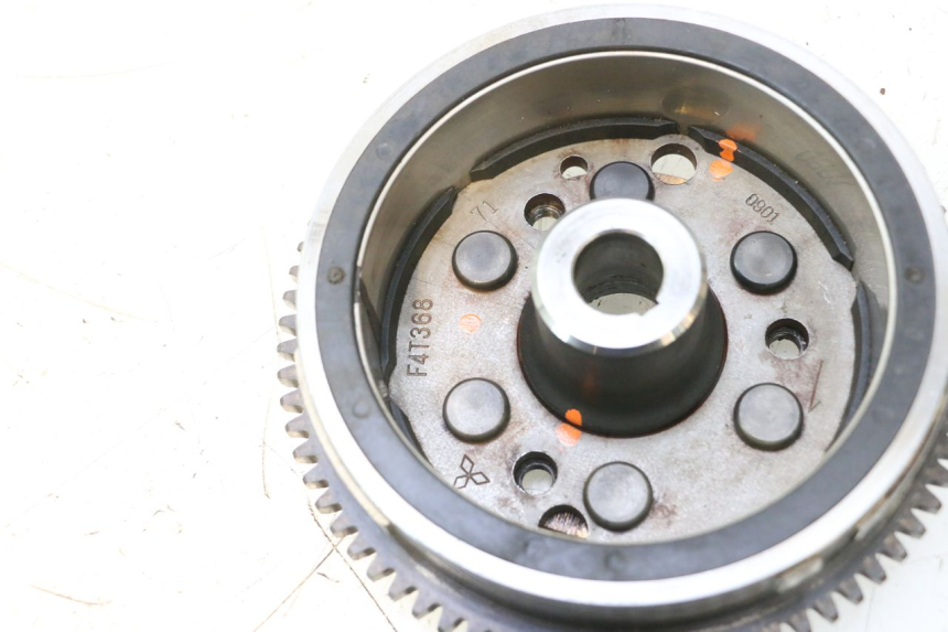 photo de ROTOR YAMAHA WAVE RUNNER GP R 1200 (2000 - 2003) - Alternative perspective