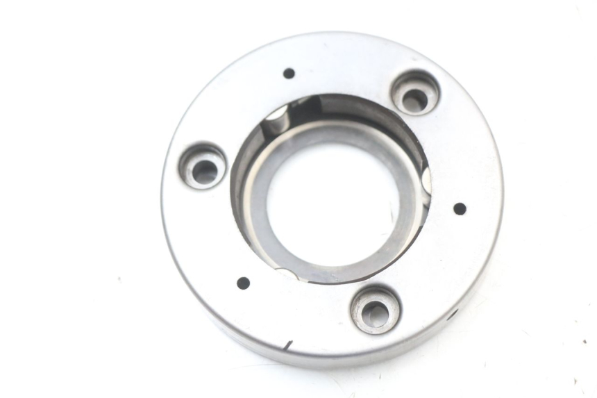 photo de STARTER CLUTCH SUZUKI BURGMAN 125 (2007 - 2014) - Alternative perspective