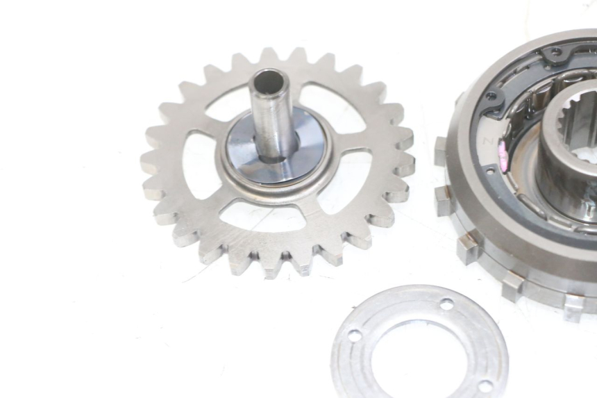 photo de STARTER CLUTCH HONDA CB R 1000 (2018 - 2023) - Fixing points details