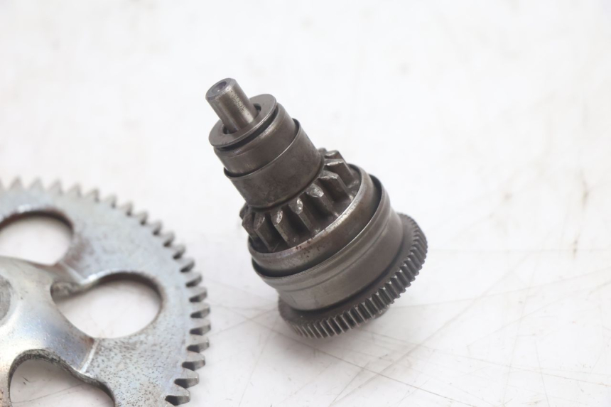 photo de STARTER CLUTCH PEUGEOT KISBEE 2T 50 (2010 - 2017) - Alternative perspective