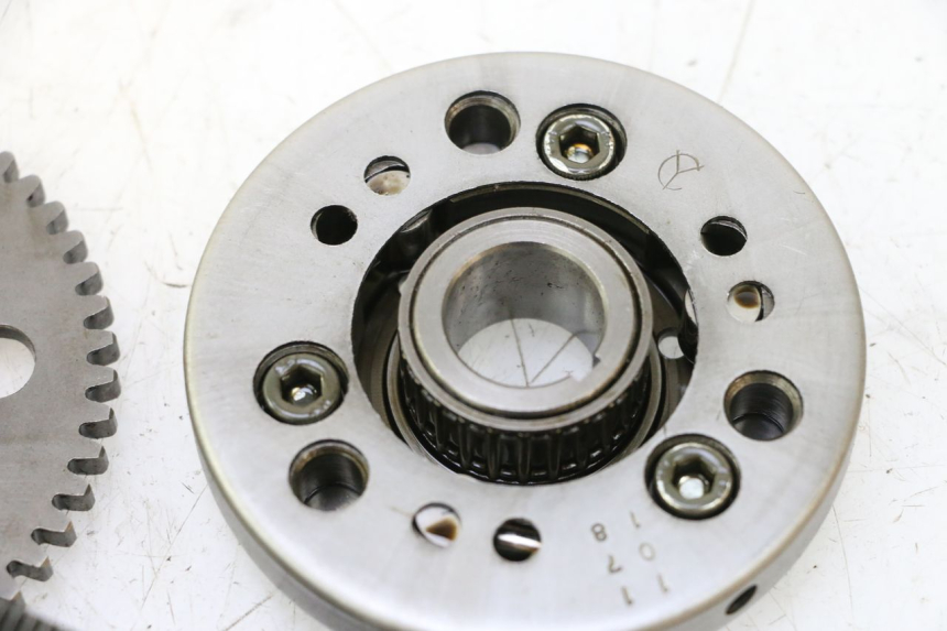 photo de STARTER CLUTCH SYM MIO 50 (2005 - 2010) - Fixing points details