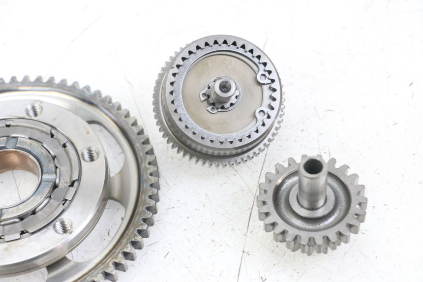 photo de STARTER CLUTCH YAMAHA MT-07 MT07 ABS 700 (2014 - 2017) - Alternative perspective