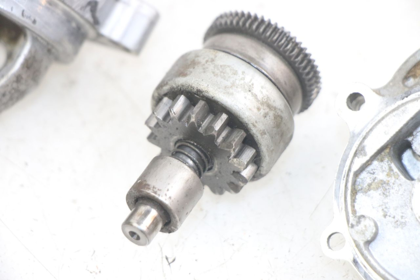 photo de STARTER CLUTCH GILERA RK 50 (1996 - 1999) - Fixing points details