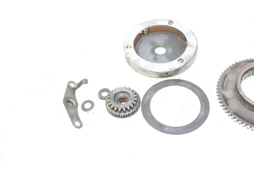 photo de STARTER CLUTCH KEEWAY RY6 2T 50 (2011 - 2019) - Alternative perspective