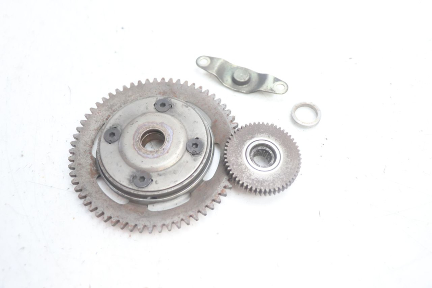 photo de STARTER CLUTCH PEUGEOT SATELIS 125 (2013 - 2018) - Fixing points details