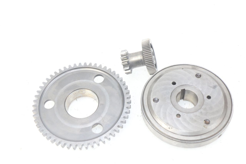 photo de STARTER CLUTCH PEUGEOT TWEET ACTIVE 4T 50 (2018 - 2022) - Zoom on usage condition