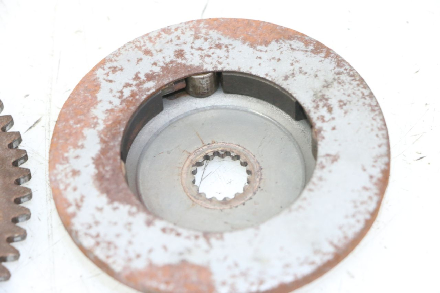 photo de STARTER CLUTCH YAMAHA YP MAJESTY 125 (2007 - 2010) - Technical close-up