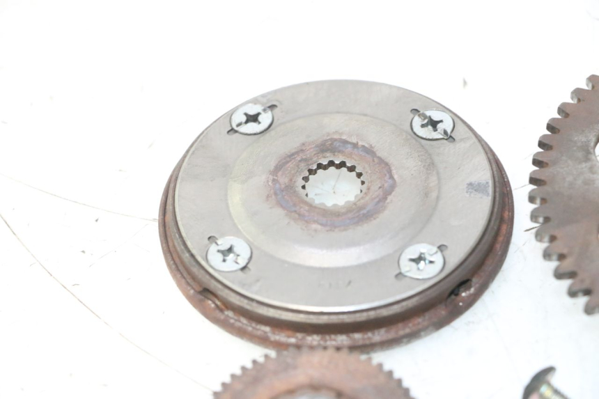 photo de STARTER CLUTCH YAMAHA YP MAJESTY 125 (2007 - 2010) - Technical close-up