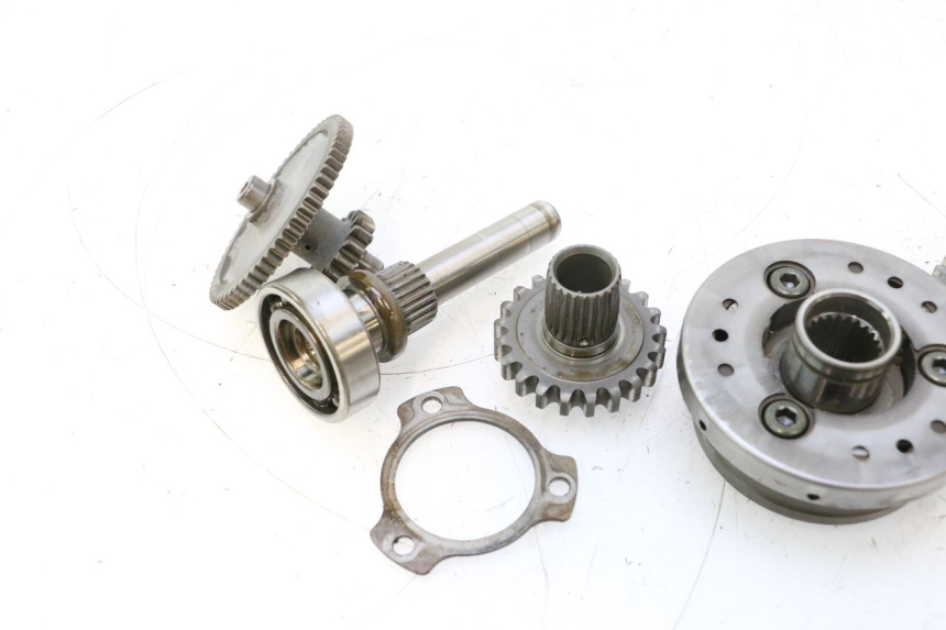 photo de STARTER CLUTCH YAMAHA YZF R GENESIS 750 (1993 - 1998) - Markings and original references