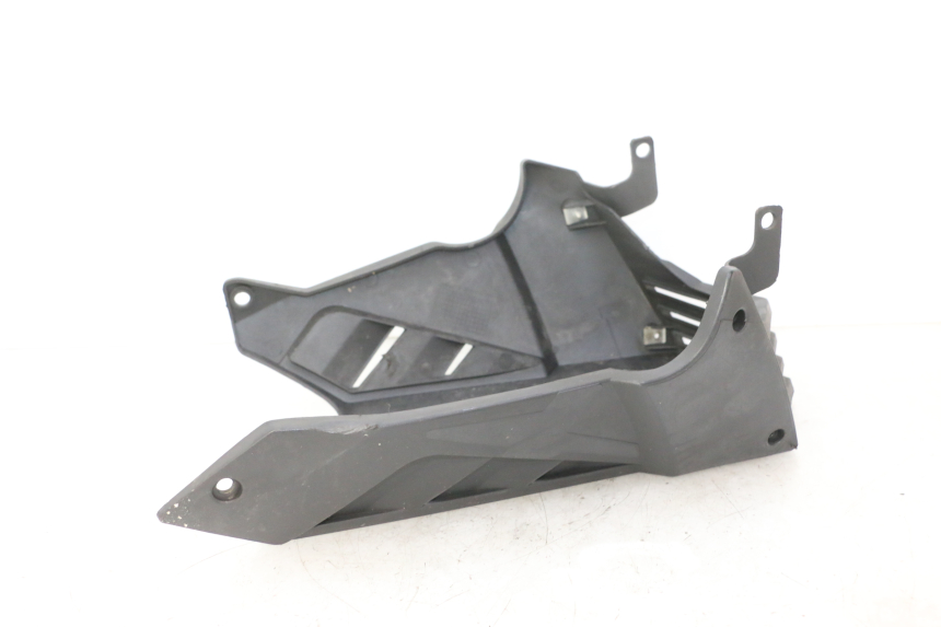 photo de BELLY PAN STAHO FH 50 (2018 - 2019) - Alternative perspective