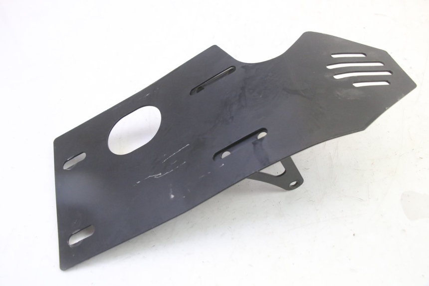 photo de ENGINE GUARD APOLLO RFZ 125 - Alternative perspective