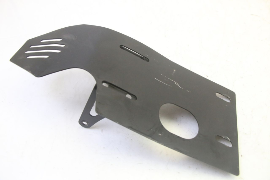 photo de ENGINE GUARD APOLLO RFZ 125 - Technical close-up