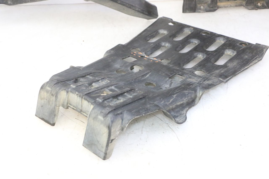 photo de BELLY PAN YAMAHA YFM GRIZZLY 550 (2008 - 2015) - Component zoom