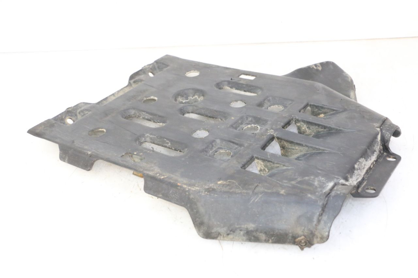 photo de BELLY PAN YAMAHA YFM GRIZZLY 550 (2008 - 2015) - Technical close-up