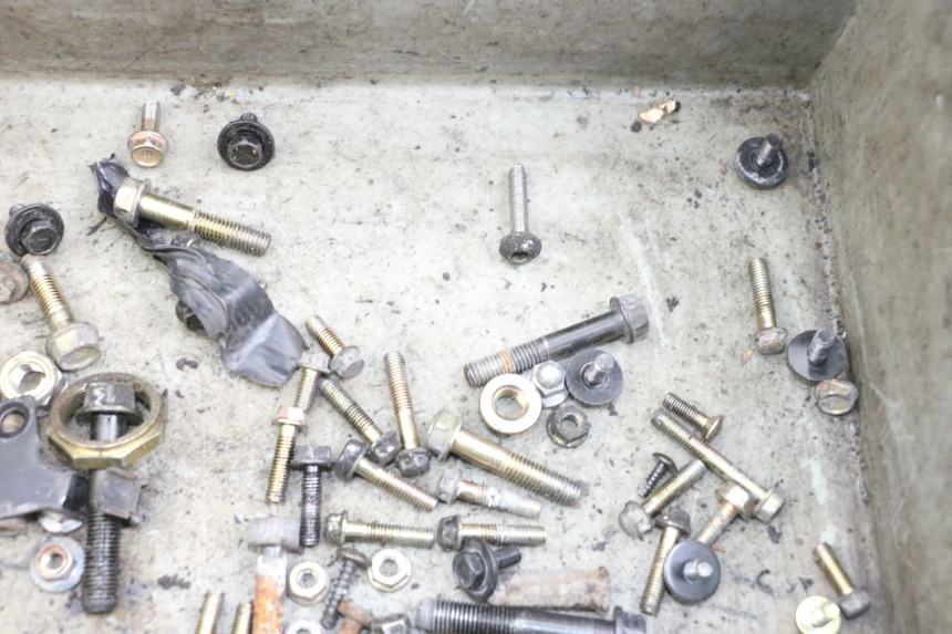 photo de SCREWS BAG KYMCO AGILITY FR 2T 50 (2012 - 2017) - Zoom on usage condition