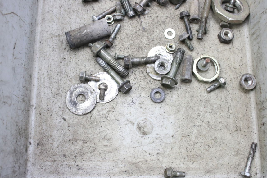 photo de SCREW FASTENER BAG NECO AZZURO 4T 50 (2020 - 2023) - Zoom on usage condition