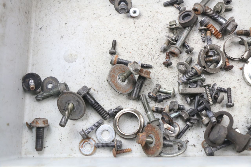 photo de SCREW FASTENER BAG SUZUKI BURGMAN 125 (2007 - 2014) - Component detail