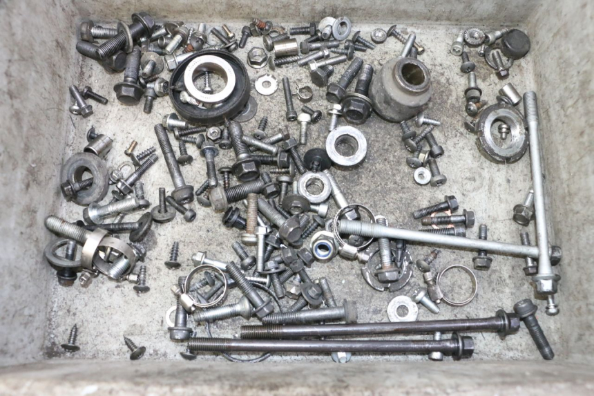 photo de SCREW FASTENER BAG SUZUKI BURGMAN 125 (2007 - 2014) - Main view