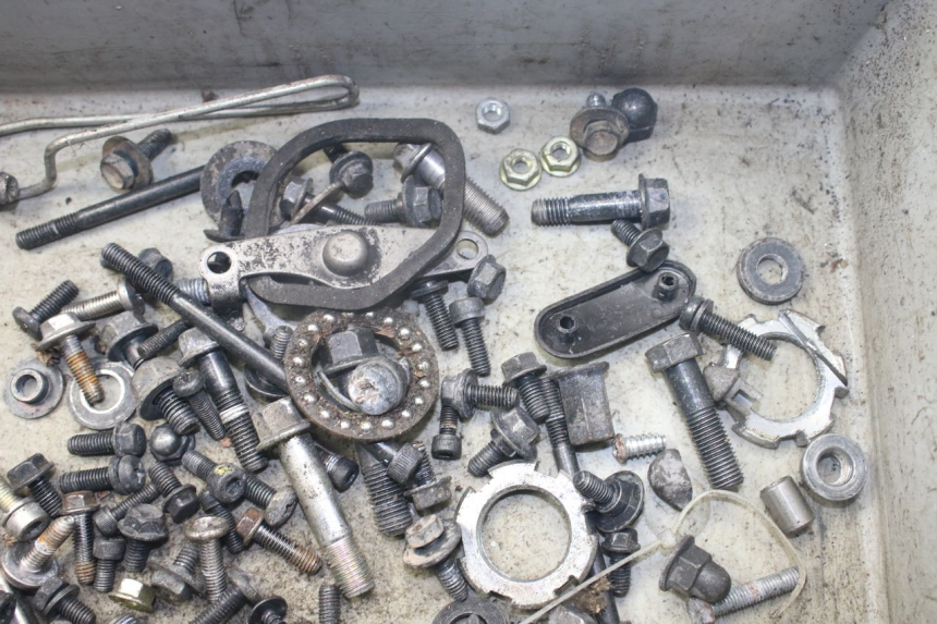 photo de SCREW FASTENER BAG YAMAHA BW'S BWS 125 (2010 - 2013) - Alternative perspective