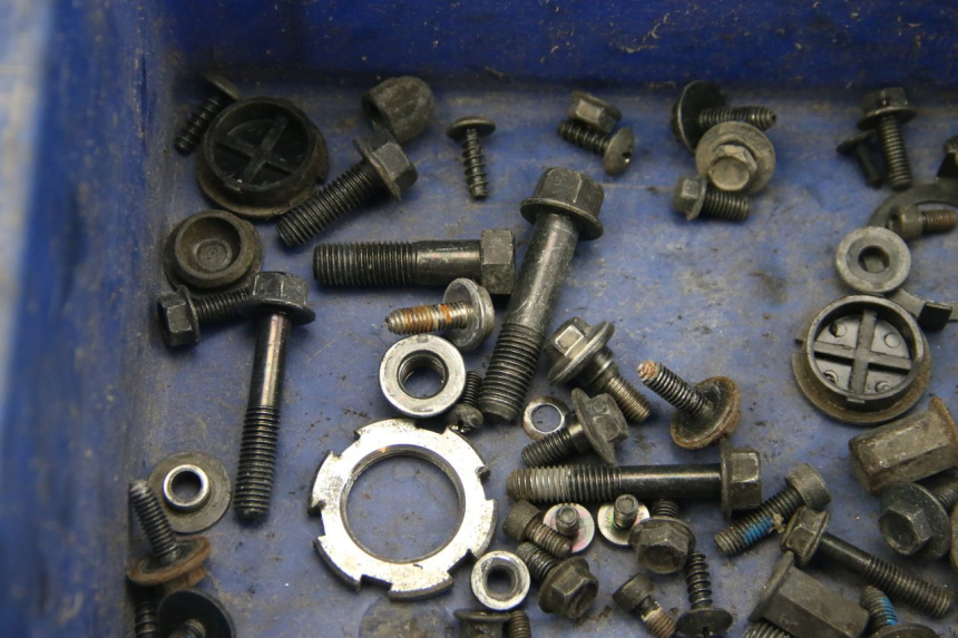 photo de SCREW FASTENER BAG YAMAHA BW'S BWS 125 (2010 - 2013) - Fixing points details