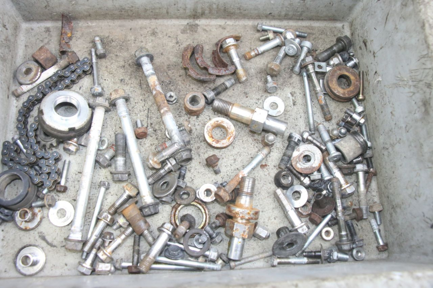 photo de SCREW FASTENER BAG HONDA CA REBEL 125 (1995 - 2001) - Component detail