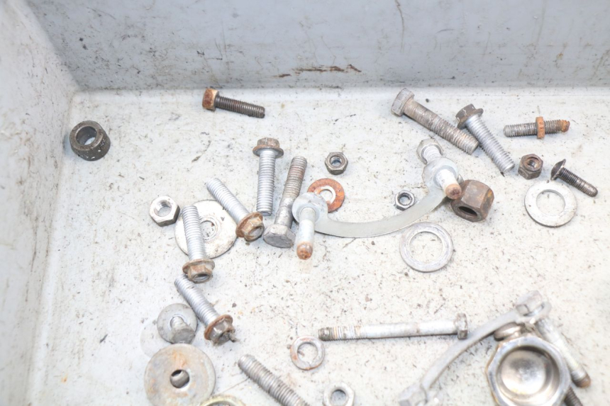photo de SCREWS BAG FANTIC MOTOR CABALLERO TX 190 50 - Zoom on usage condition