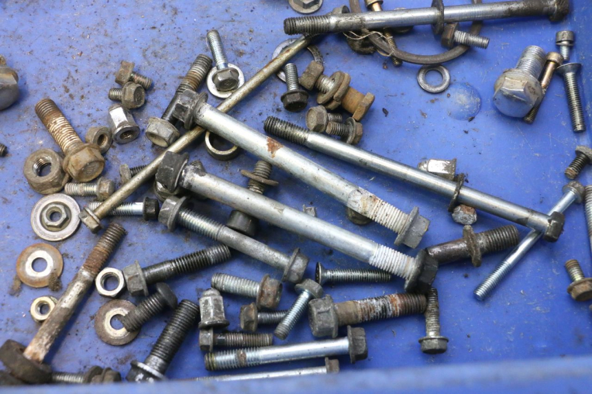 photo de SCREWS BAG HONDA CB TWO FIFTY 250 (1991 - 2002) - Technical close-up