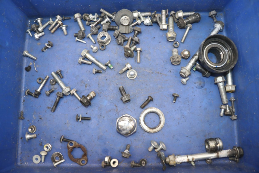 photo de SCREWS BAG HONDA CBF 125 (2009 - 2015) - Main view