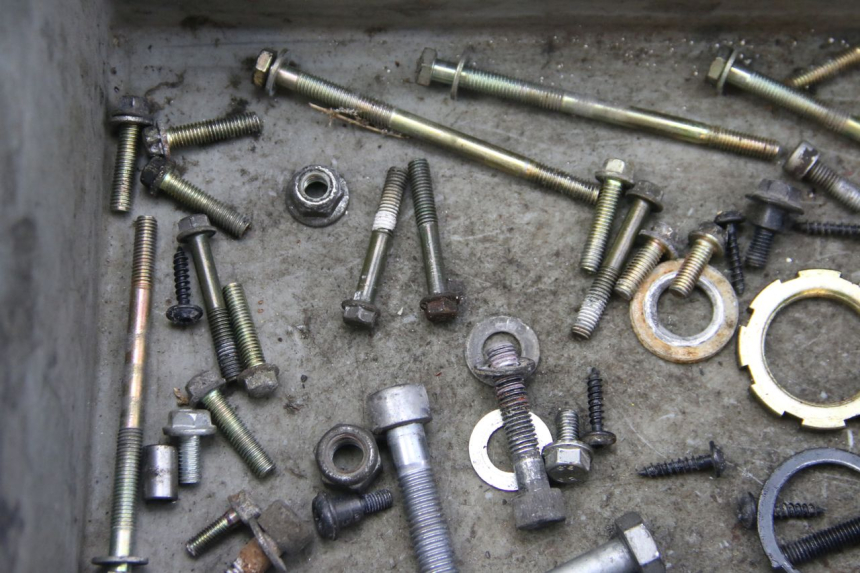 photo de SCREW FASTENER BAG PEUGEOT CITYSTAR 50 (2013 - 2017) - Technical close-up