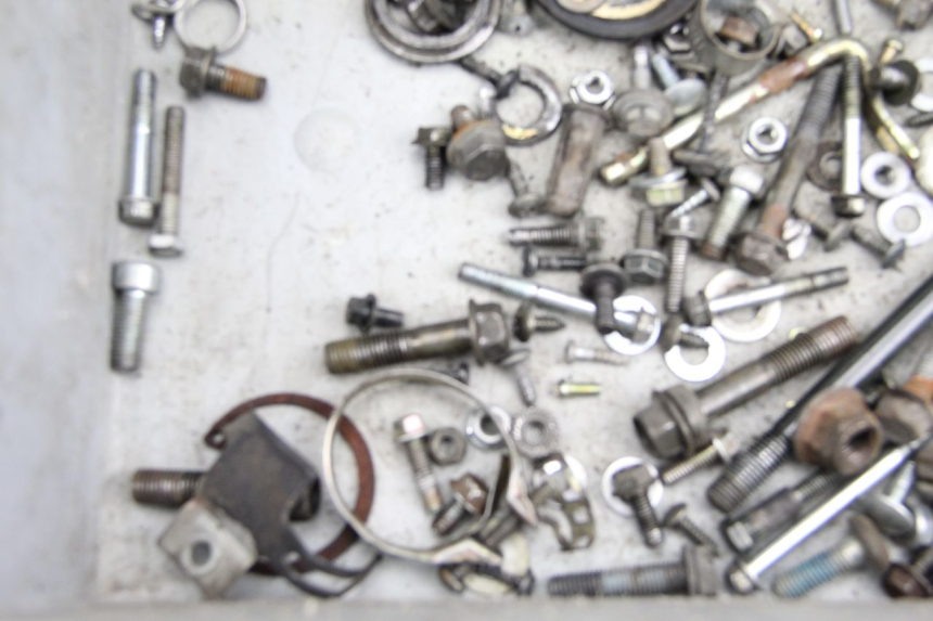 photo de SCREWS BAG JMSTAR CJ12M 125 (2005 - 2007) - Component detail