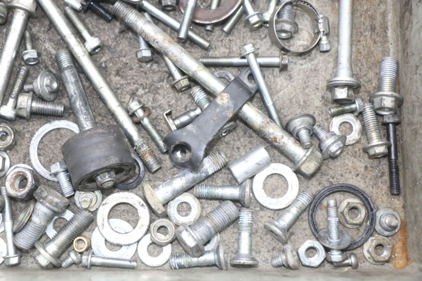 photo de SCREWS BAG HONDA CRF R 250 (2020 - 2021) - Technical close-up