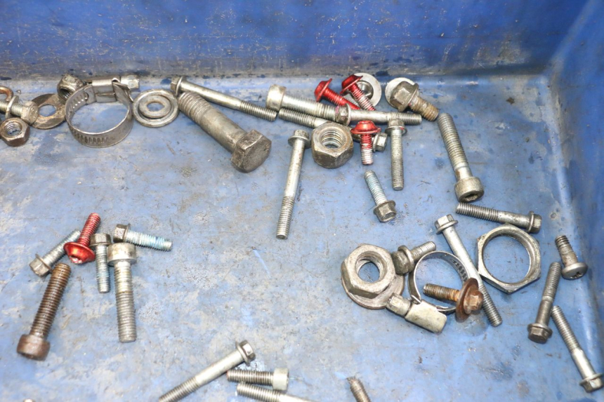 photo de SCREWS BAG DERBI SENDA SM DRD X-TREME 50 (2011 - 2017) - Alternative perspective