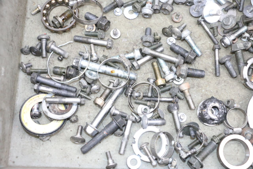 photo de SCREWS BAG SUZUKI DL V STROM 1000 (2002 - 2007) - Alternative perspective