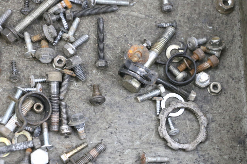 photo de SCREWS BAG PEUGEOT ELYSEO 125 (1999 - 2004) - Product overview