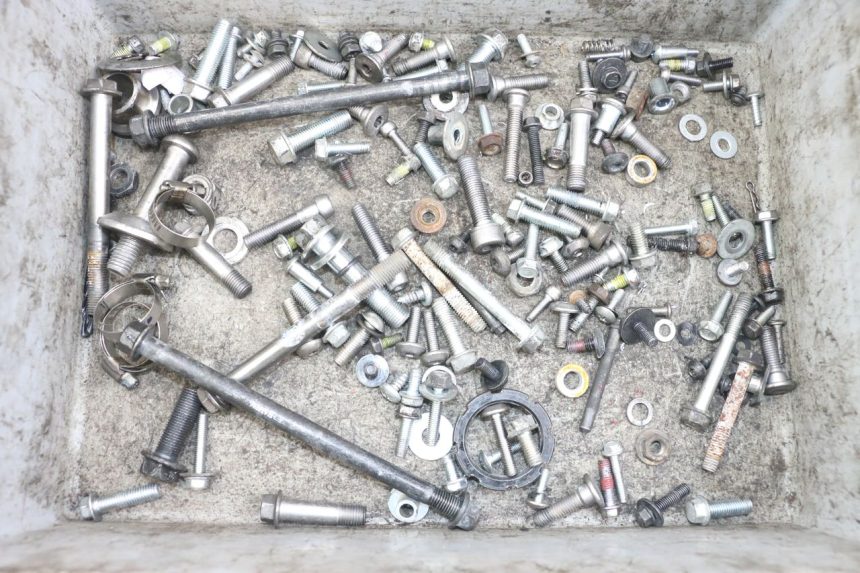 photo de SCREWS BAG KAWASAKI ER-6 ER6 N 650 (2012 - 2016) - Main view