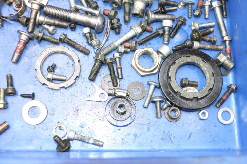 photo de SCREWS BAG KAWASAKI ER-6 ER6 N 650 (2005 - 2009) - Technical close-up