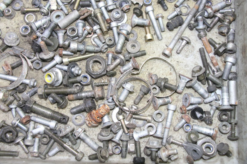 photo de SCREW HARDWARE BAG APRILIA ETX 125 (1998 - 2002) - Technical close-up