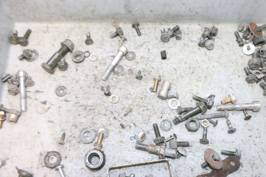 photo de SCREWS BAG KEEWAY F-ACT NAKED 50 (2009 - 2014) - Zoom on usage condition