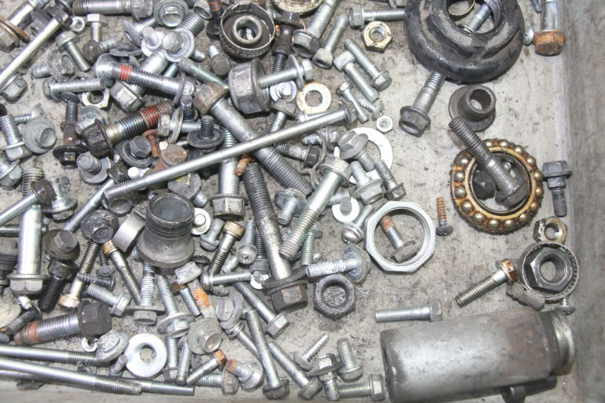 photo de SCREW FASTENER BAG HONDA FES S-WING SWING ABS 125 (2007 - 2015) - Technical close-up