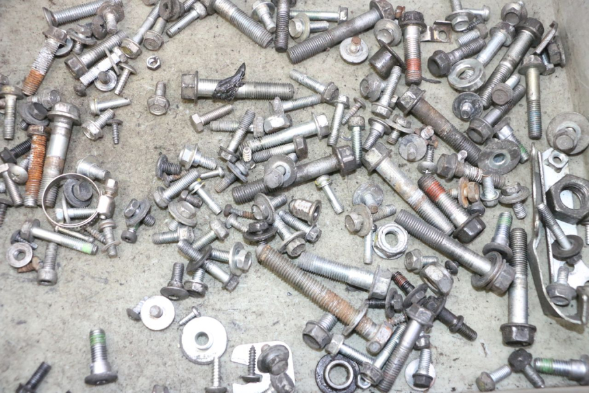 photo de SCREW FASTENER BAG HONDA FES S-WING SWING ABS 125 (2007 - 2015) - Component detail