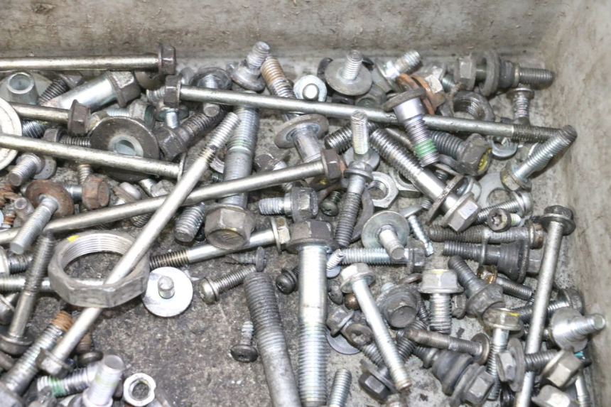 photo de SCREW FASTENER BAG HONDA FES S-WING SWING ABS 125 (2007 - 2015) - Technical close-up