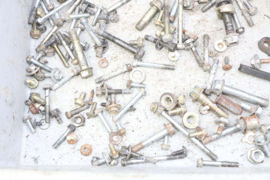 photo de SCREW FASTENER BAG SYM FIDDLE 2 50 (2008 - 2013) - Zoom on usage condition