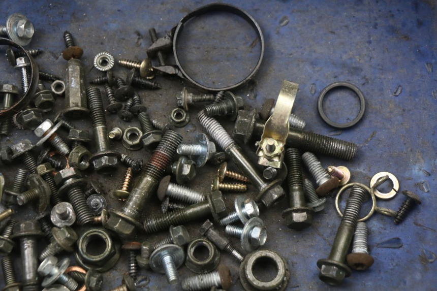 photo de SCREW FASTENER BAG SYM FIDDLE 2 50 (2008 - 2013) - Zoom on usage condition