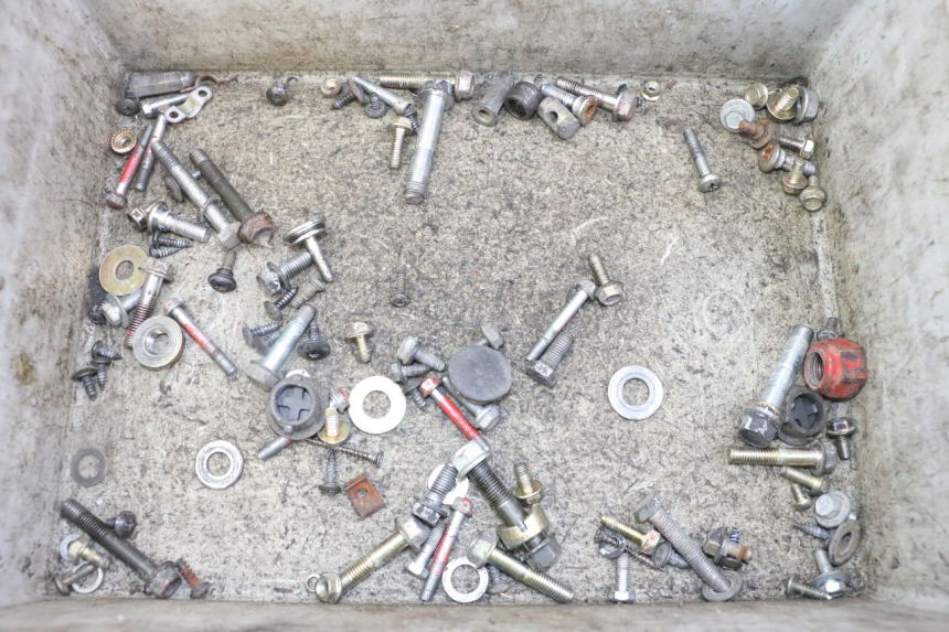 photo de SCREWS BAG SYM FIDDLE 125 (2008 - 2010) - Main view