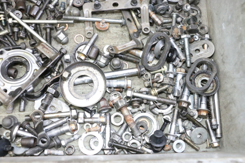 photo de SCREWS BAG YAMAHA FJ 36Y 1100 (1984 - 1985) - Technical close-up