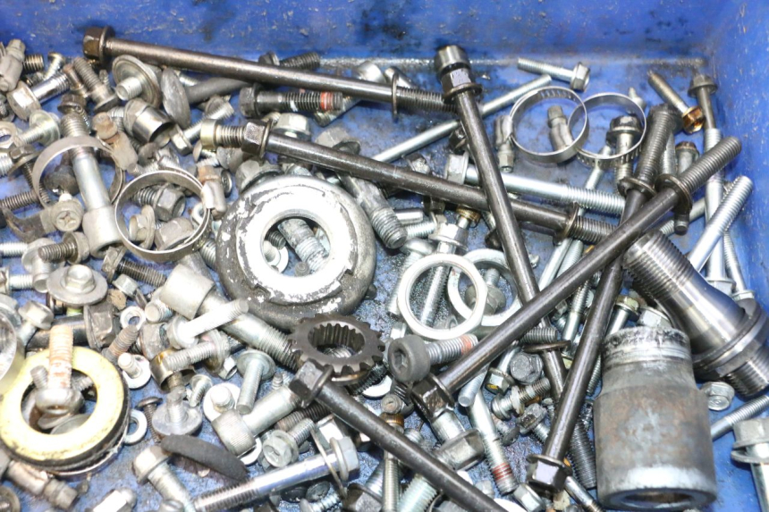 photo de SCREWS BAG HONDA FJS SILVER WING SILVERWING 400 (2005 - 2008) - Zoom on usage condition